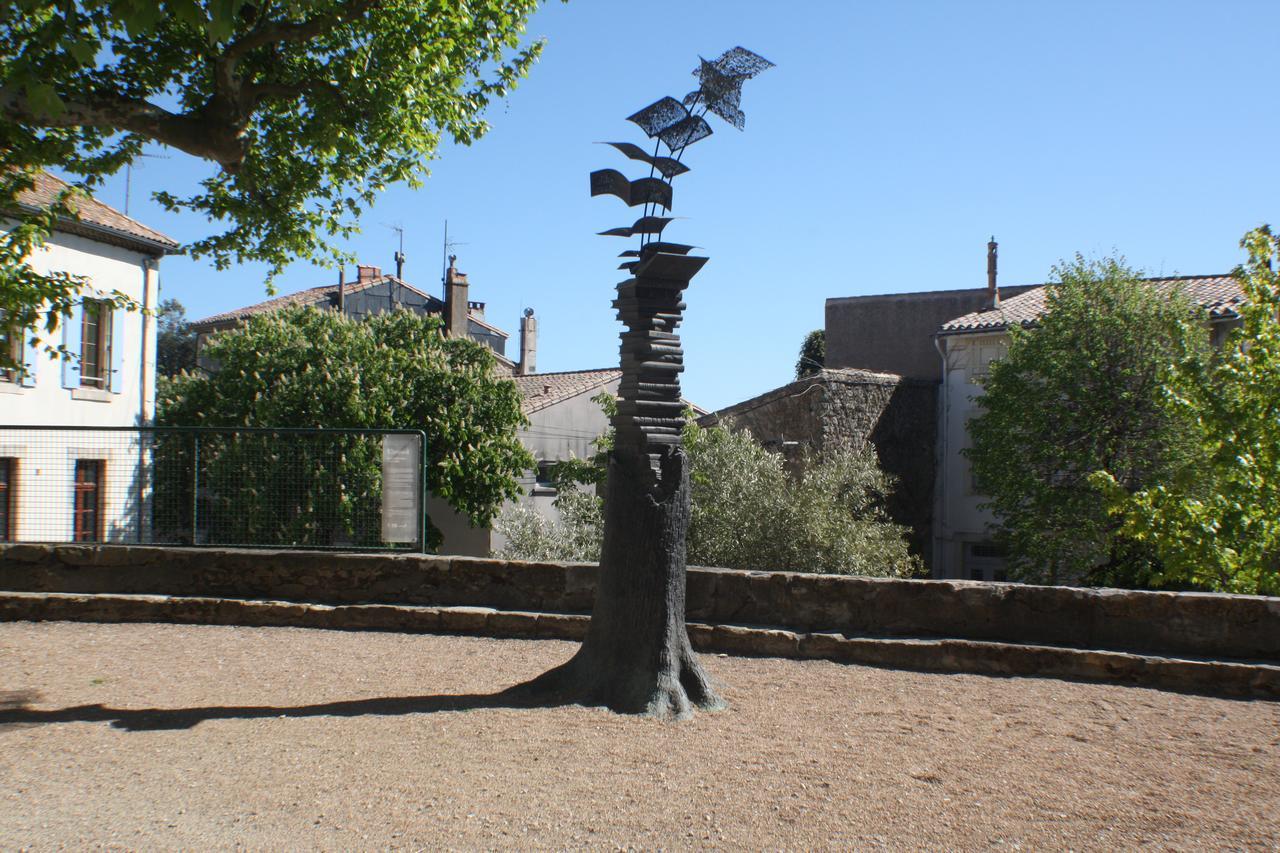 Maison De Mallast Montolieu Exteriér fotografie